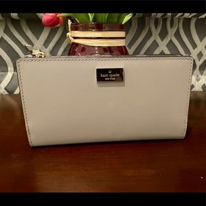 Kate Spade snap wallet